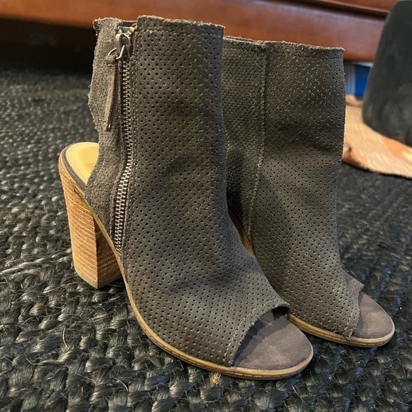 Dolce Vita Open Toe Bootie - Picture 1 of 5
